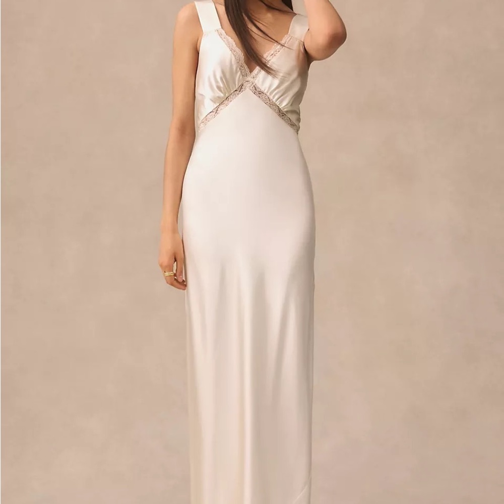 ISO!!! DONT PURCHASE. REFORMATION CHANIA SILK WEDDING DRESS SIZE MEDIUM.